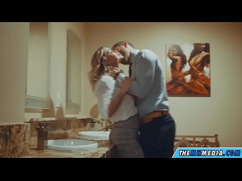 ❤️ როცა მკერდი ქერა აცდუნებს საჯარო საპირფარეშოში ❤ პორნო ka.pornokey.ru ❌️❤